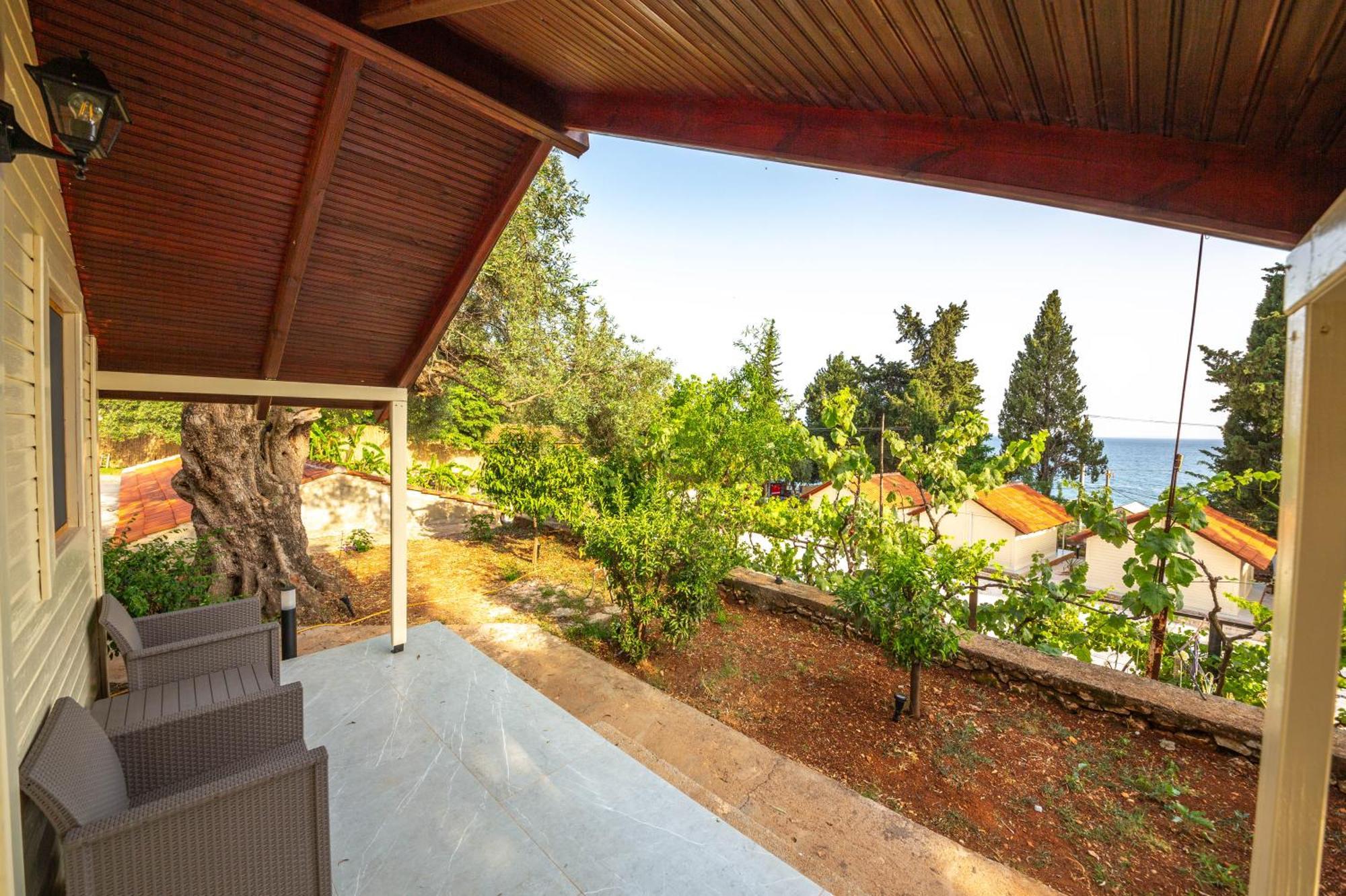 Lodges Shen Nikolla Dhermi Exterior photo